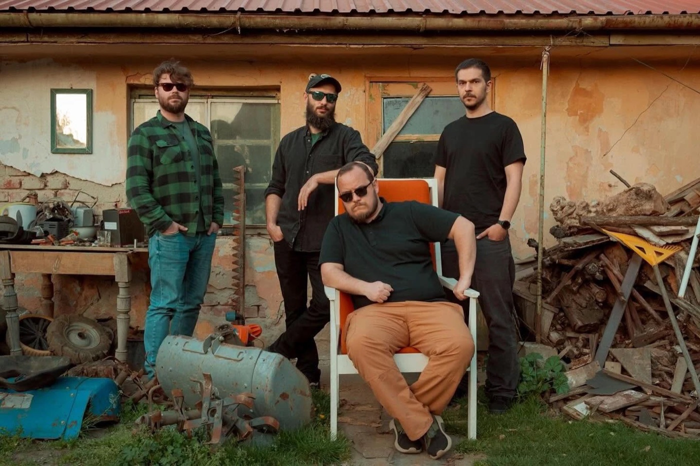 Blight band portrait